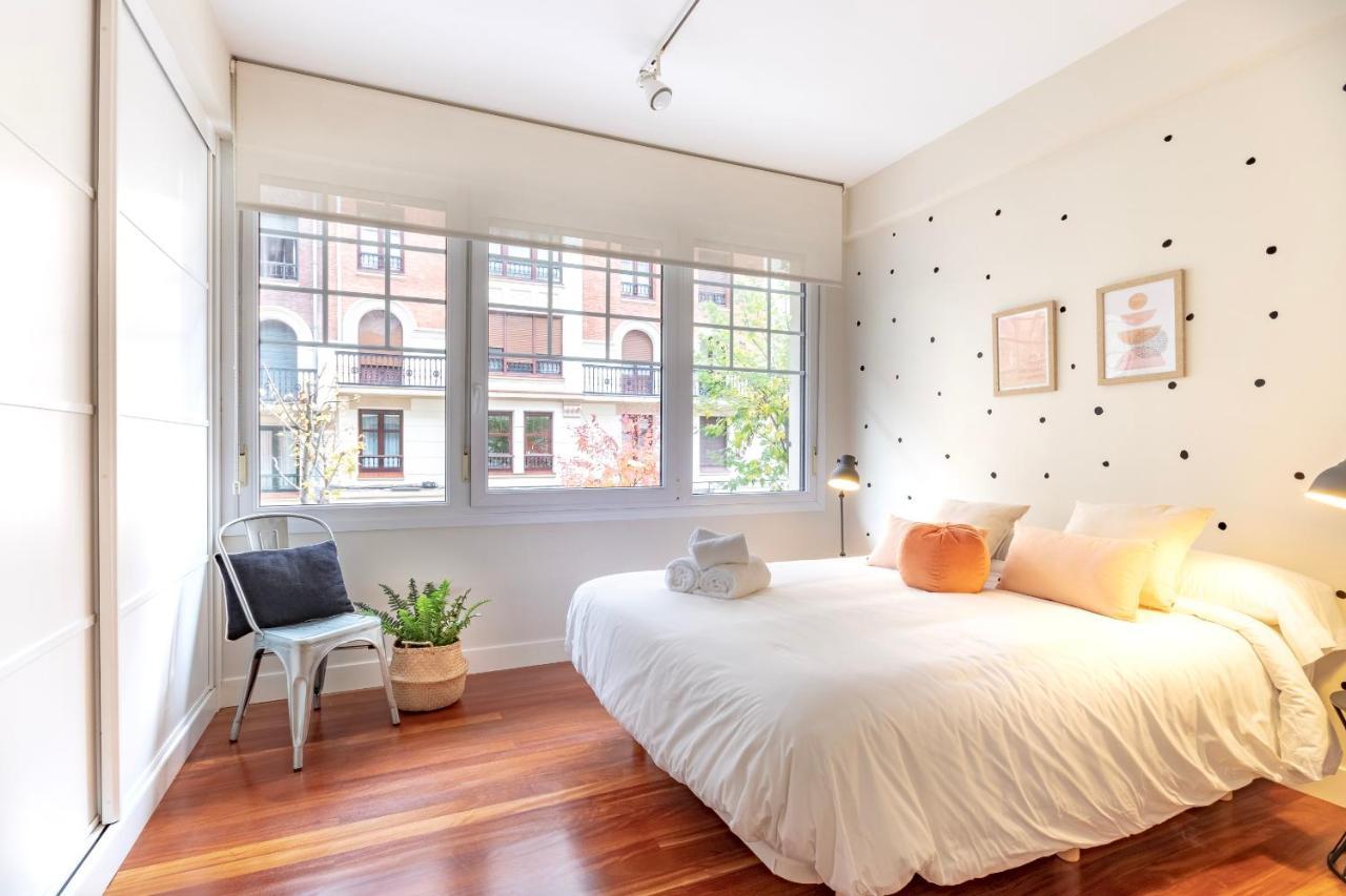 Gran Apartamento Con Estilo En El Centro De Bilbao Ngoại thất bức ảnh