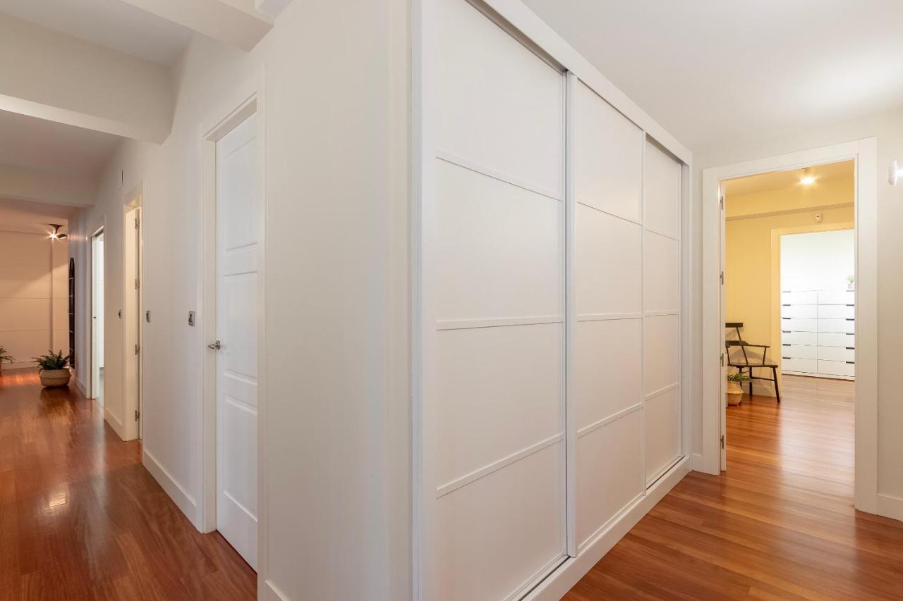 Gran Apartamento Con Estilo En El Centro De Bilbao Ngoại thất bức ảnh