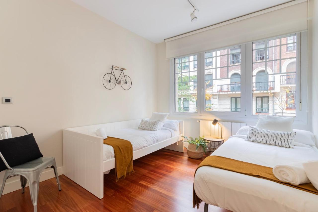 Gran Apartamento Con Estilo En El Centro De Bilbao Ngoại thất bức ảnh